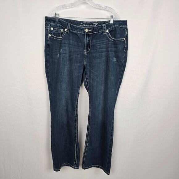 Seven7 Bootcut Jeans Women's 20 Blue Dark Wash Slight Distressed Flap Pockets - Picture 1 of 16